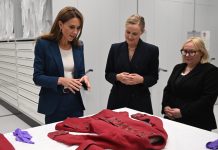 Kate Middleton inauguró exposición de arte en el museo Victoria and Albert de Londres