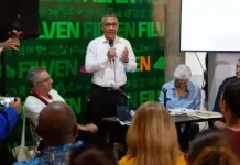Ministro Ernesto Villegas aseguró que Venezuela será la sala de lectura permanente más grande del planeta