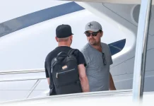 Leonardo DiCaprio intentó entrar a una fiesta exclusiva en Ibiza, la policía no lo reconoció y terminó retenido