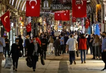 La Policía de Estambul incaüta joyas y antigüedades por valor de 26 millones en una rëdada en el Gran Bazar (+ Detalles)