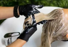¿Cómo preparar el tinte de cacao para cubrir las canas? Anota esta receta natural sencilla y a bajo costo que puedes aplicar en casa