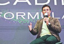 Piloto mexicano Checo Pérez habla de su regreso a la fórmula 1 con la escudería estadounidense Cadillac F1
