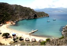 De Puerto La Cruz a Cumaná disfrute de aguas de Terciopelo Azul (+ Detalles)