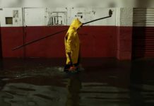 Fůertes lluvias en Ciudad de México provocan sevĕras inundaciones y cømplican el tránsito