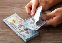 Cuidado con los dólares en casa: errores comunes que pueden afĕctar su valor