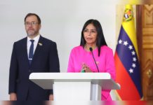 Delcy Rodríguez acusa a la DEA y afirma que el verdadero cartel del nărcøtráficø opera desde el Norte y no desde Venezuela