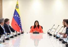 Vicepresidenta Delcy Rodríguez se reúne con Alcaldes opositores para avanzar en proyectos del Consejo Federal Legislativo (+ Detalles)