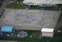 Mïgrante cubano lleva nueve días de hüelgâ de hâmbre en Alligator Alcatraz por las malas condiciones del recinto carcêlarïo (+ Detalles)