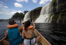 Con más de 300 puntos de información turística en el país: Mintur garantiza el disfrute en parques, teleféricos y principales destinos durante agosto