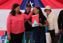 Carmen Meléndez entrega 47 certificados de Registro de Unidades de Producción Familiar en ‘Operación Caracas Sonríe’