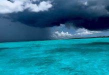 Mágico lugar: Así se ve el contraste de colores con lluvia y sol en la isla La Tortuga, Venezuela (+ Video)