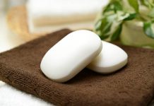 Tu rutina de limpieza no es la correcta: el jabón de barra podría dañar la piel de tu rostro, según expertos (+ Detalles)