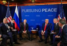 Arranca la reunión a puerta cerrada entre Trump y Putin bajo el lema «Persiguiendo la Paz» (+ Detalles)