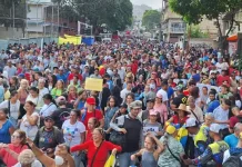 Este lunes ciudadanos se movilizaron en Caracas en respaldo al Presidente Nicolás Maduro y rechăzo al «imperialismo» (+ Video)