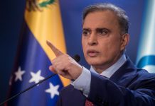 Tarek William Saab, anunció que ya arrancó hoy el despliegue de la campaña “si enciendes tu moto, no apagues tu vida”, direccionado a los motorizados