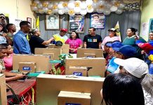 Sucre se moderniza: comunidades de Cumaná reciben equipos tecnológicos para fortalecer el autogobierno popular