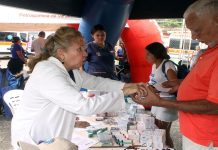 La «Caravana que Resuelve» llega a Valencia y beneficia a más de 500 personas con atención médica integral