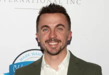 Frankie Muniz habla de su paseo por el estrellato, la reinvención y revela que ‘siempre se sintió fuera de lugar’ en Hollywood