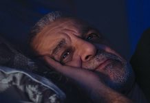 Una persona que no hable consigo misma con frecuencia o lo haga en exceso, dice mucho de sus emociones (+ Detalles)