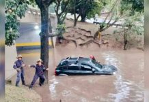 Fuertes lluvias provocaron daños en viviendas y caös vial en la avenida Libertador, Catia y San Agustín de Caracas