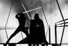 La espada láser de Darth Vader alcanza los 3,6 millones de dólares en una subasta de Hollywood