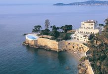 Bernard Arnault amplía su imperio hotelero con la compra del exclusivo Hotel Cap-Estel en la Riviera Francesa