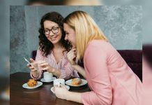 Señales de hipøcresía: cómo identificar a una persona falsa en los primeros cinco minutos de conversación