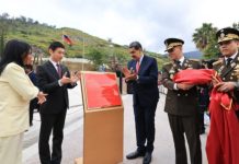 Presidente Nicolás Maduro inaugura en Caracas un monumento en homenaje a la victoria del pueblo chino en la Segunda Gůerra Mundial