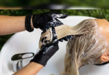Aguacate y café: el tinte casero que promete oscurecer las canas y devolver vitalidad al cabello de forma natural