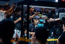 Técnica, precisión y velocidad: la CGC World Cup, un torneo mundial donde los expertos reviven iPhones en minutos ante jueces y público