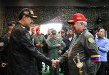 Presidente Nicolás Maduro encabeza ascensos y condecoraciones en acto solemne por el vigésimo aniversario del CEOFANB