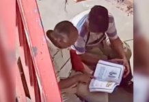 Educar con el corazón: este abuelo venezolano enseña a leer a un zapatero con el libro «Coquito» en La Candelaria (+ Video)