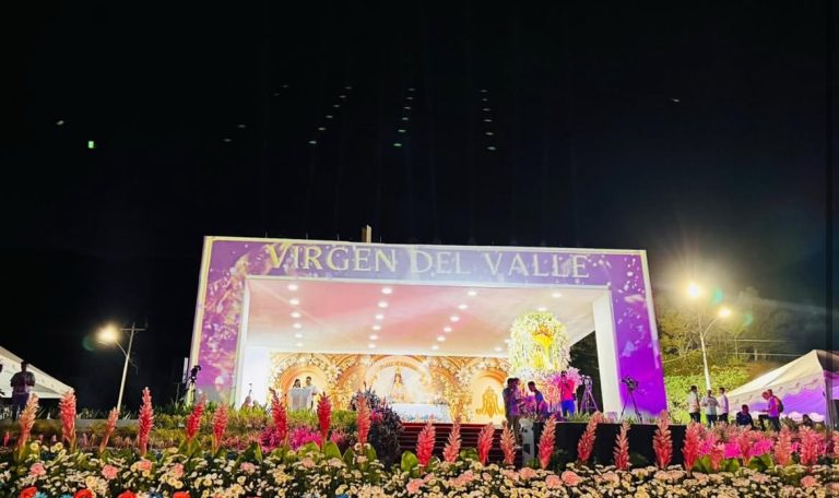 Fieles se reúnen para inicio de la celebración a la Virgen del Valle, patrona del Oriente venezolano (+ Detalles)