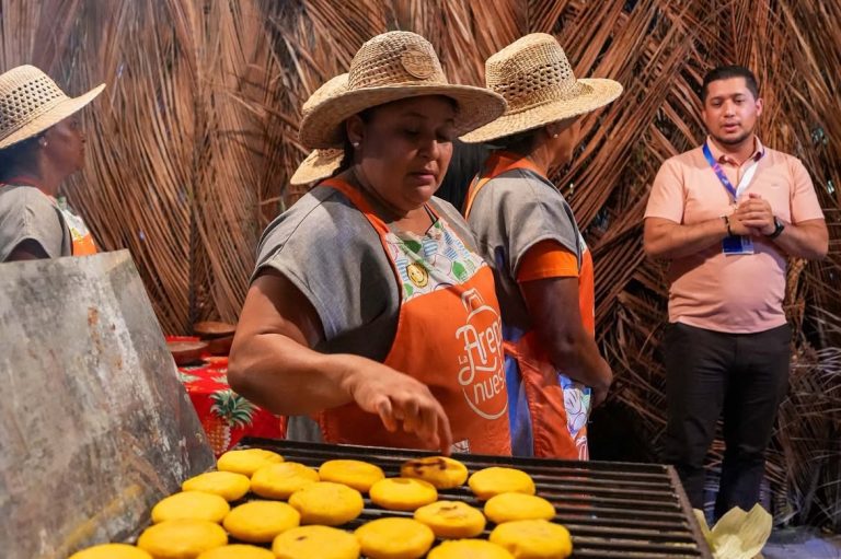 Barcelona cautiva en la Feria de Turismo Anzoátegui 2025 con su historia y gastronomía (+ Detalles)