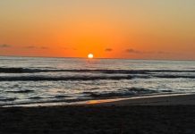 Sueco llora de emoción al ver el amanecer en la isla de Margarita en Venezuela (+ Video)