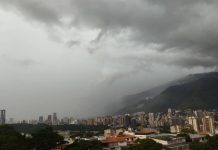 Inameh prevé lluvias en 14 estados debido a las ondas tropicales 41 y 42 que se aproximan a Venezuela