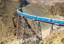 Recorrer las nubes en uno de los tren más alto del mundo para pasajeros: paisajes increíbles del norte de Argentina (+ Fotos)