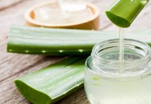 Un poco de jugo de aloe vera antes de las comidas ha demostrado mejorar el ręflujo y proteger la mucosą actuando como calmante natural (+ Detalles)
