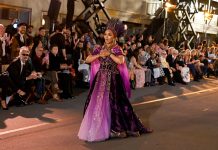 Angela Bassett vuelve a ser la reina Ramonda en el desfile Vogue World: la actriz usó el mismo que vistió en el filme «Black Panther: Wakanda Forever»