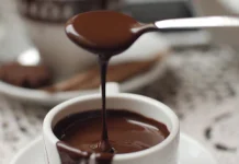 El secreto mejor guardado para un chocolate de taza perfecto: el truco de la abuela que transforma tu bebida