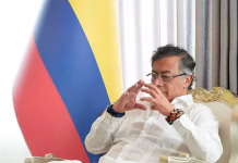 Petro revela que España salvó su avión presidencial tras crisïs de combustible en Cabo Verde