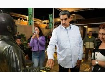 Presidente Nicolás Maduro insta a todos los sectores del país a celebrar que «Venezuela tiene dos Santos, tomemos de ellos lo mejor para convertirlo en valor nacional»