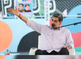 Jefe de Estado destacó este miércoles en Petare el papel de las comunidades en la gestión local y entrega de obras sociales