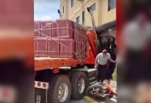 Camión süfre falla de frenos e impacta directamente contra una panadería en Benjuma, estado Carabobo (+ Video)