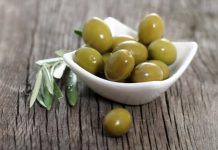 El exceso de sal en las aceitunas exige un consumo controlado en casos de presión alta y problemas hëpáticos
