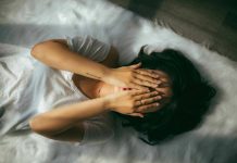 Después de la medianoche, tu cerebro cambia: descubre lo que realmente le ocurre cuando crees que estás despierto