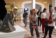 En homenaje a los primeros santos venezolanos: alcaldesa Dina Castillo inauguró la exposición «Luz y Socorro, la Fe de un pueblo» en el CAVAM