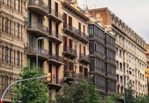 Activada alęrta roja por condiciones meteorológicas extremas en España: se recomienda cerrar cortinas y persianas