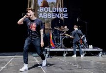 Bleeding Verse: La banda asistida por IA que lidera las conversaciones sobre el futuro de la música en streaming