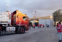 Cientos de camiones con ayuda hümanïtaria comienzan a entrar en Gaza desde Egipto (+ Detalles)